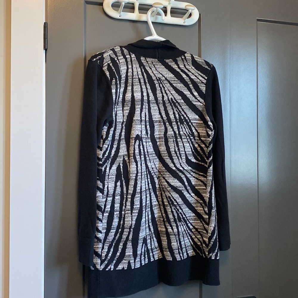 Sweater - Picture 3 of 3